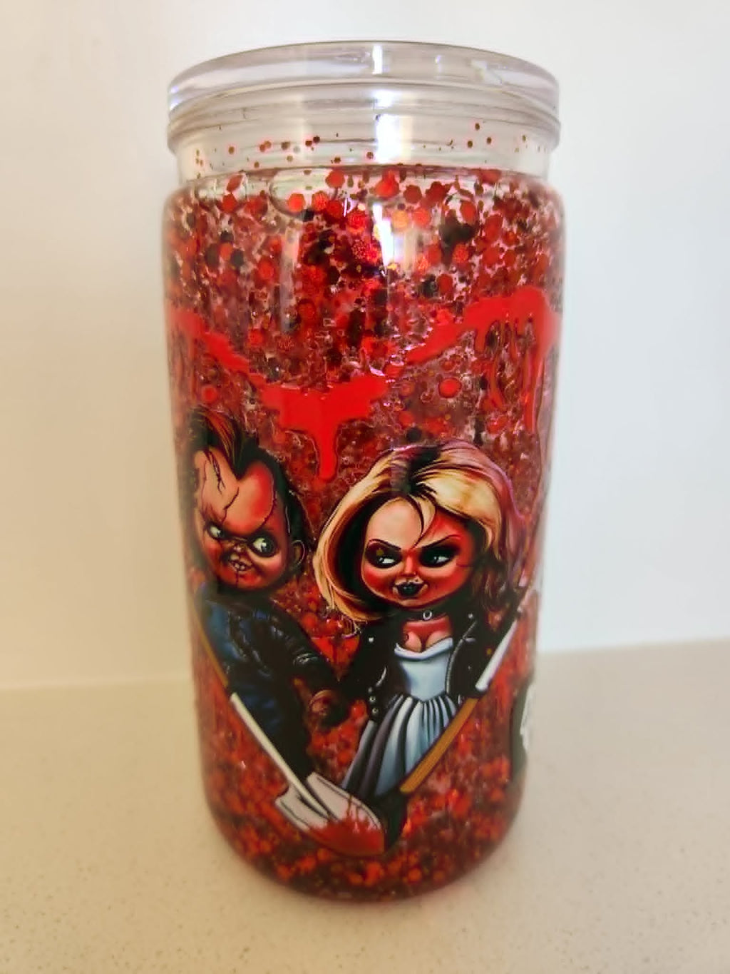 16oz Snow Globe Glass Libby Cup - Chucky and Tiffany with axes in blood red glitter design