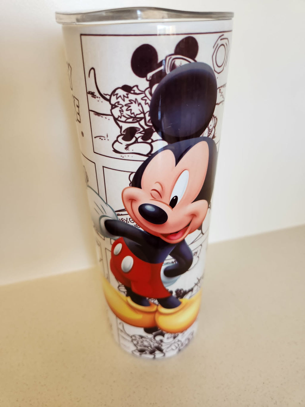 Retro Comic Strip Mouse tumbler - front view with colourful cartoon mouse character