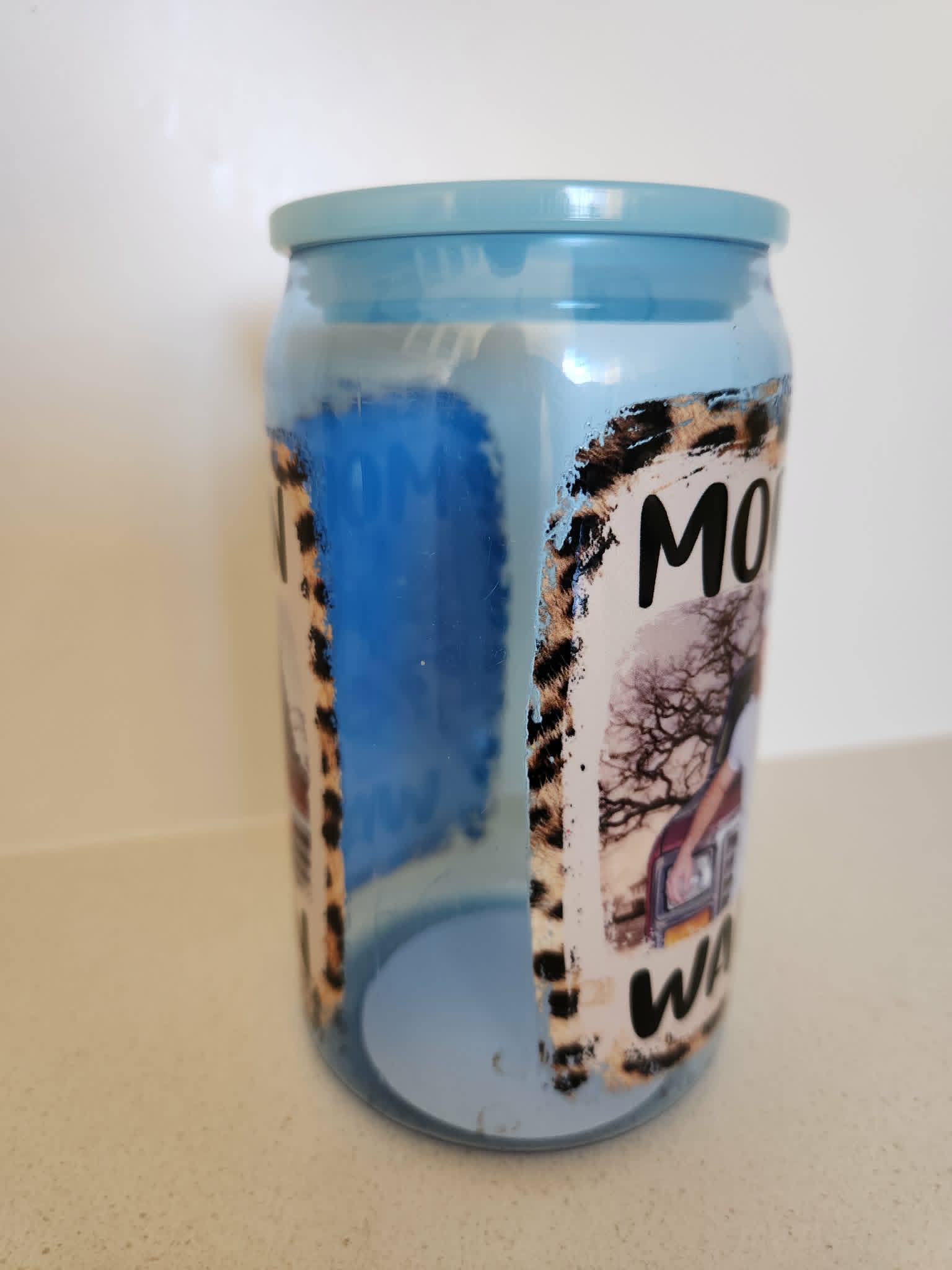 16oz Acrylic Libby Cup - Morgan Wallen design side view with blue lid