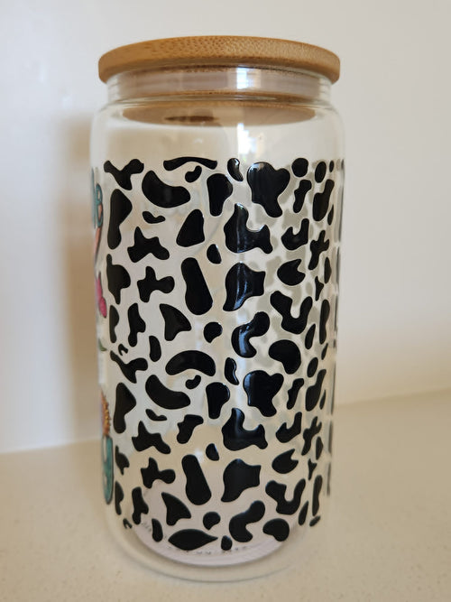 16oz Glass Libby Cup - Just a Little Moody Highland cow design