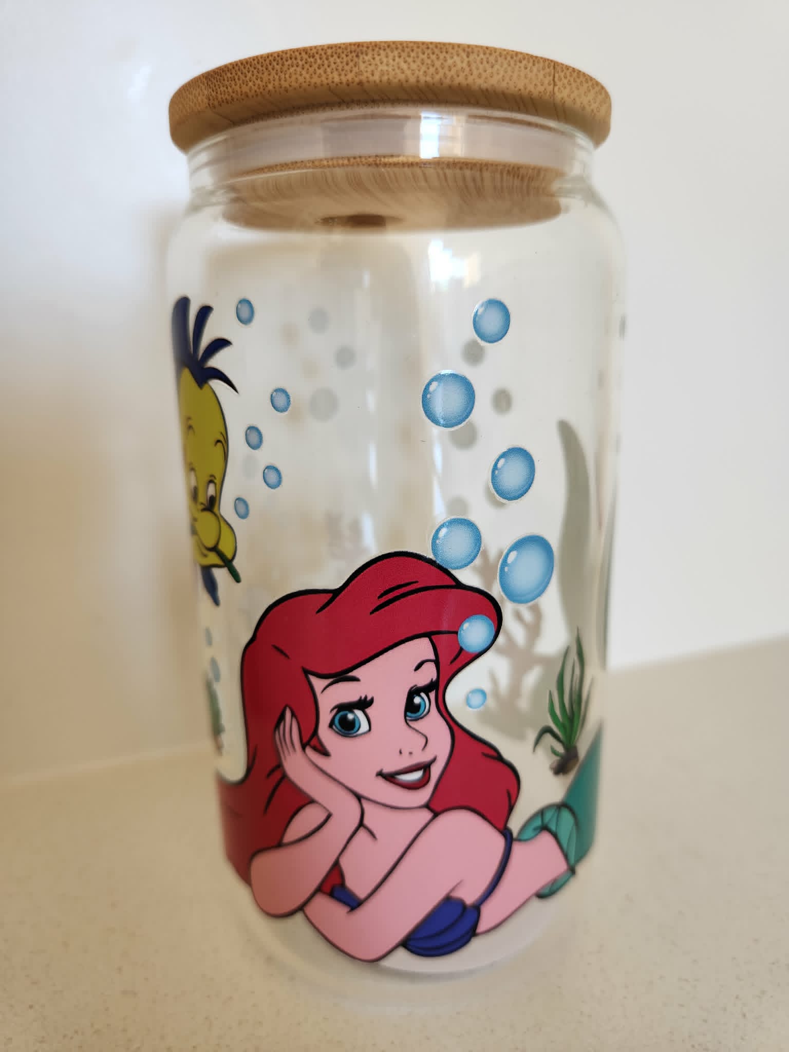 16oz Glass Libby Cup - Little Mermaid design with Ariel and Flounder with bubbles