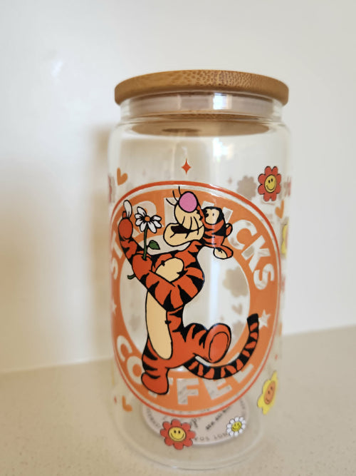 16oz Glass Libby Cup - Tigger holding daisy in Starbucks coffee inspired design with bamboo lid
