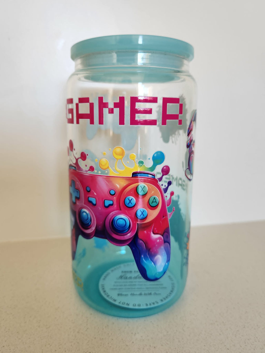 16oz Glass Libby Cup - Gamer design with large pink controller and GAMER text