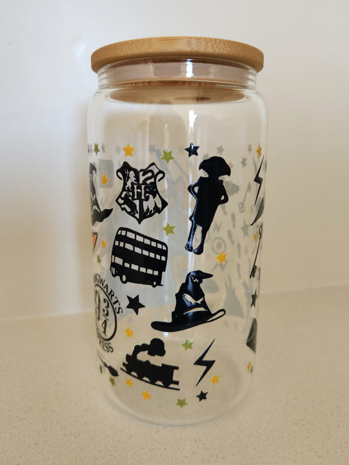 16oz Glass Libby Cup - Hogwarts icons design with crest, Dobby and Sorting Hat